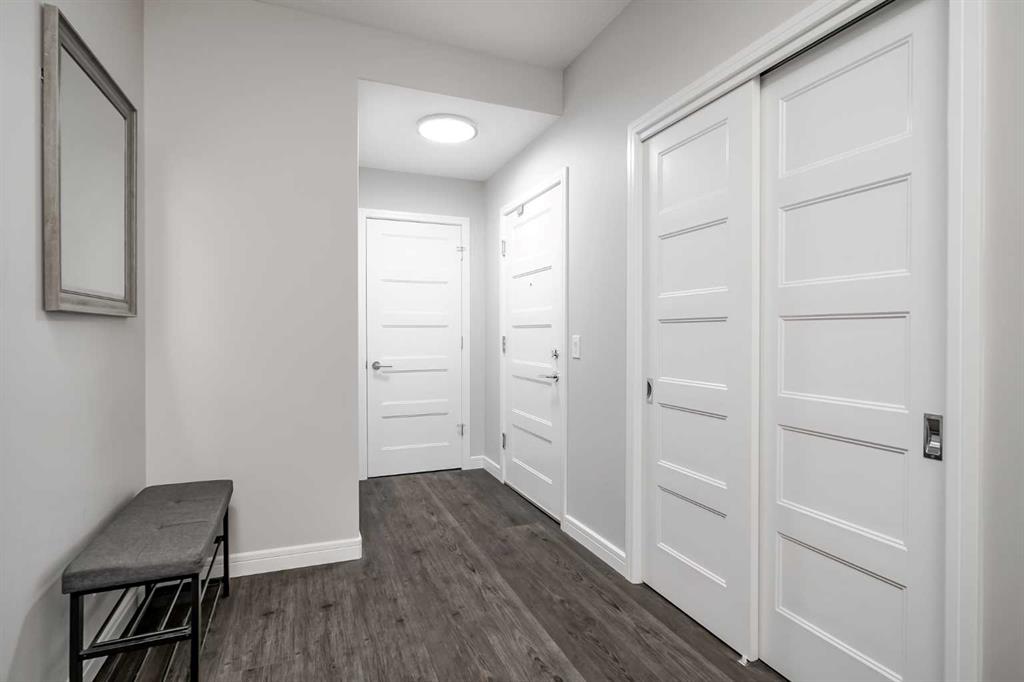 Fifth View of 2208, 80 Greenbriar Place NW, Greenwood/Greenbriar, Calgary, Alberta, T3B 6J4