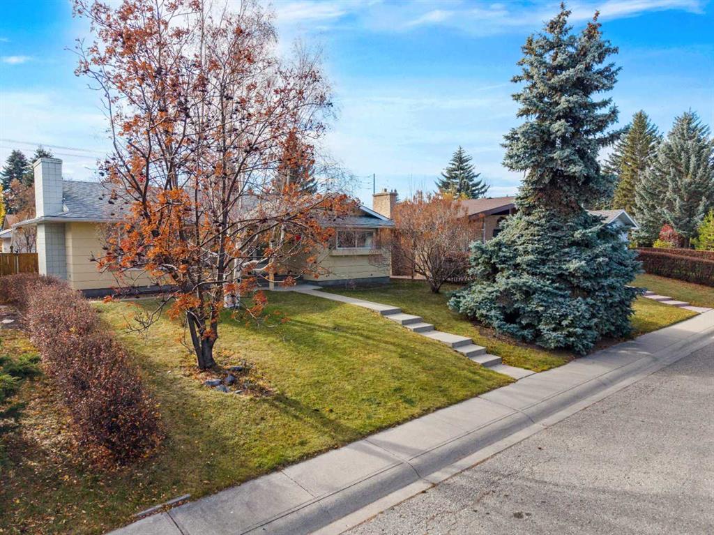 Fourth View of 827 Lake Emerald Place SE, Lake Bonavista, Calgary, Alberta, T2J 2J9