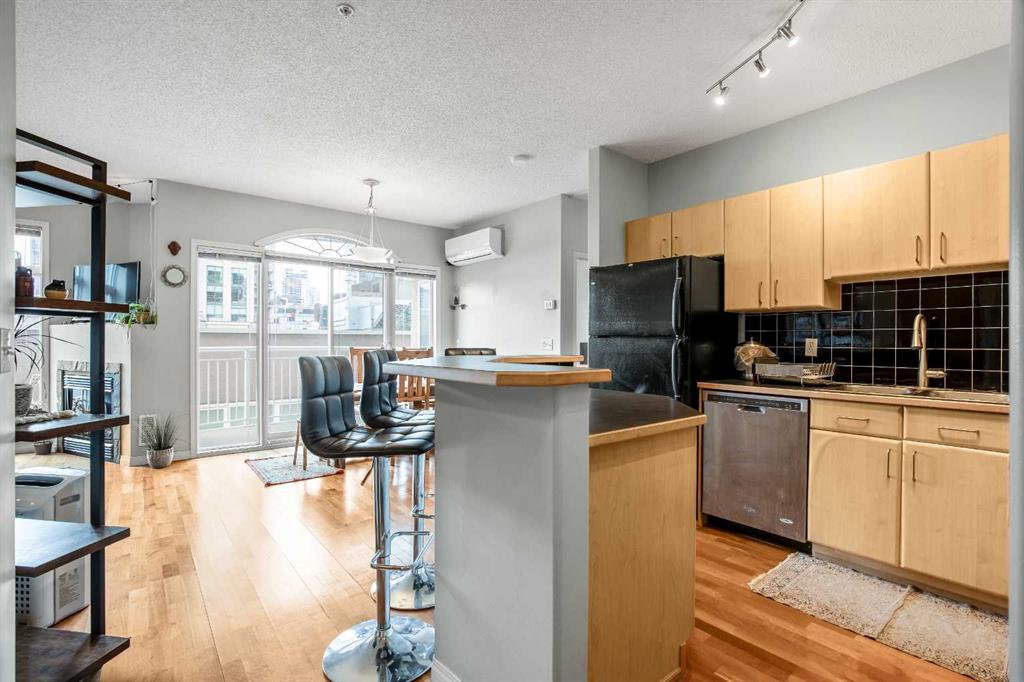 Third View of 306, 1026 12 Avenue SW, Beltline, Calgary, Alberta, T2R 0J6