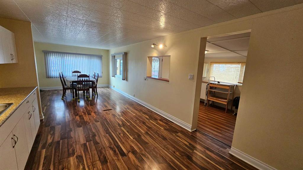 Fourth View of 936 MAIN Street NW, NONE, Milk River, Alberta, T0K1M0