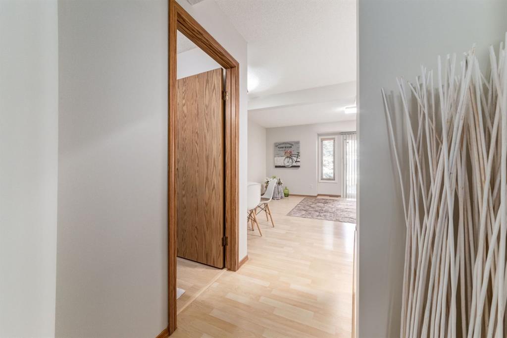 Fifth View of 12 Millrise Green SW, Millrise, Calgary, Alberta, T2Y3E8