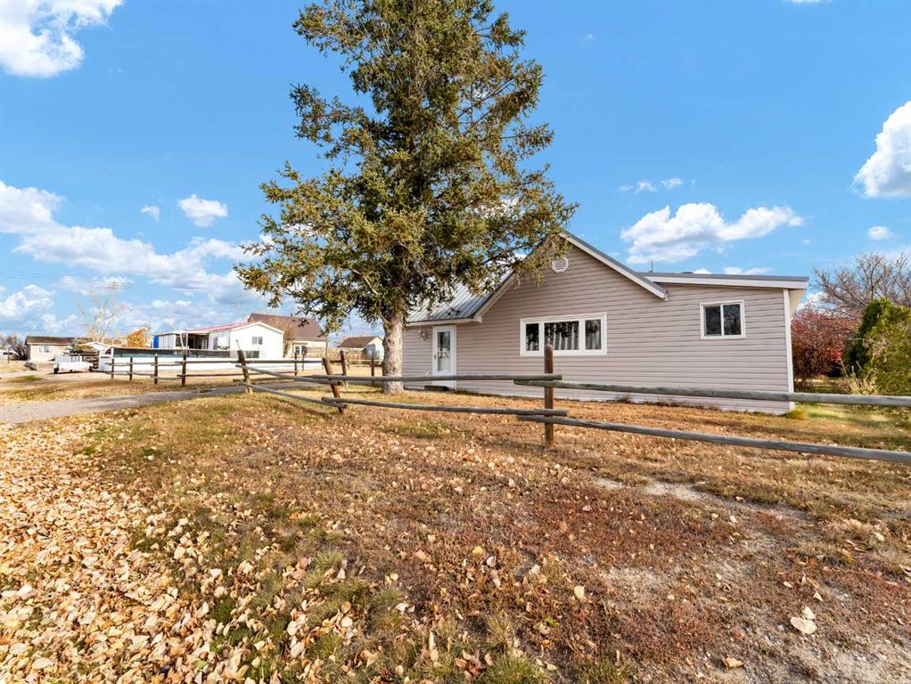 17 2 Street W, A2267640, Alberta,