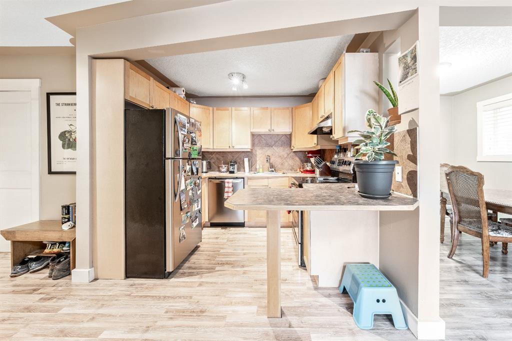 Fifth View of 4, 310 22 Avenue SW, Mission, Calgary, Alberta, T2S0H4