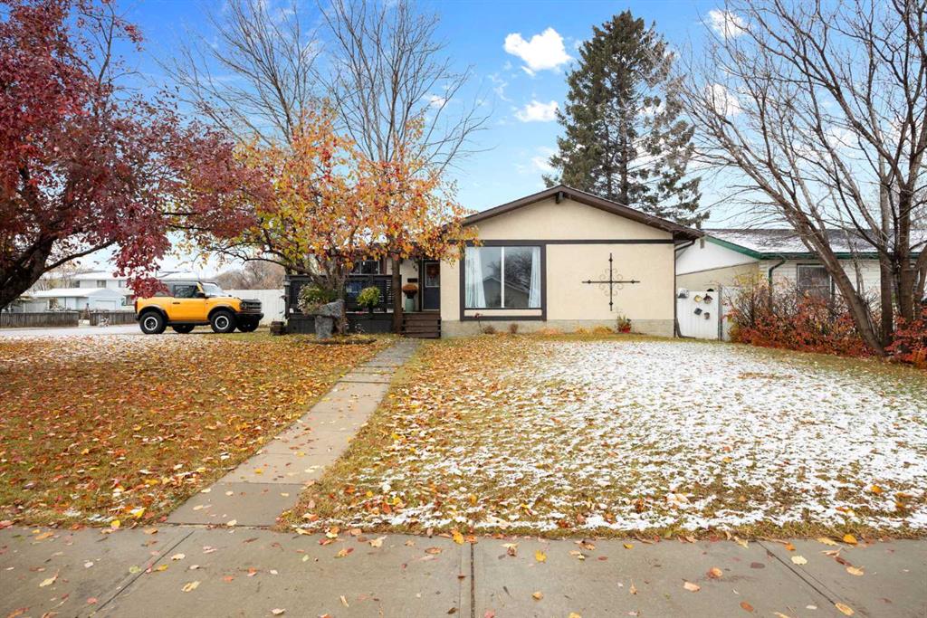 Second View of 148 Hill Drive , Downtown, Fort McMurray, Alberta, T9H 2B6