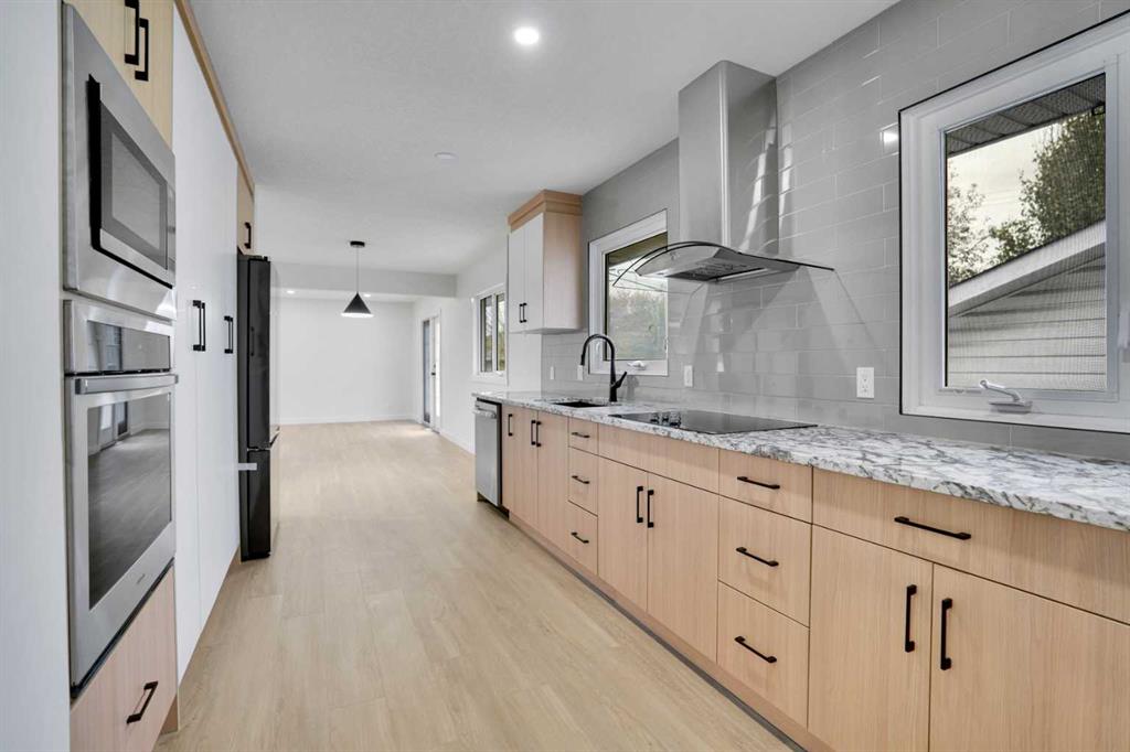 Second View of 6116 Buckthorn Road NW, Thorncliffe, Calgary, Alberta, T2K 2Z1