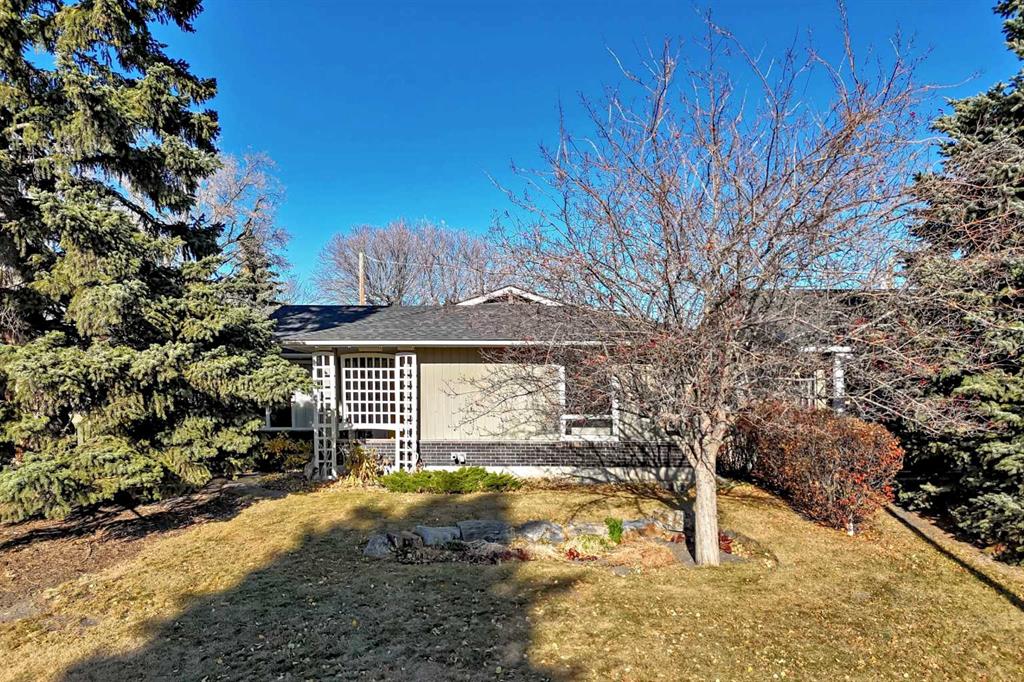 Fourth View of 255 Parkwood Close SE, Parkland, Calgary, Alberta, T2J3V8