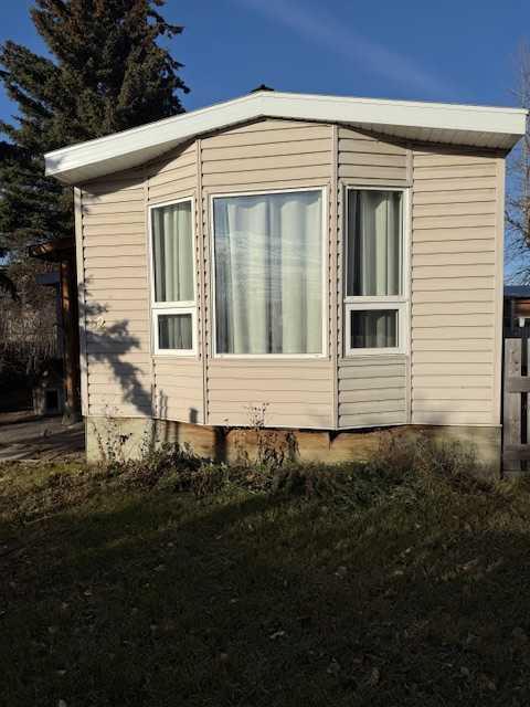 52 Riverside Trailer Court  , A2267861, Alberta,