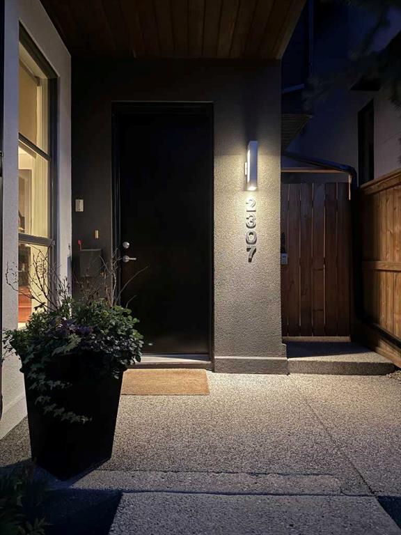 Fifth View of 2307 3 Avenue NW, West Hillhurst, Calgary, Alberta, T2N 0K9