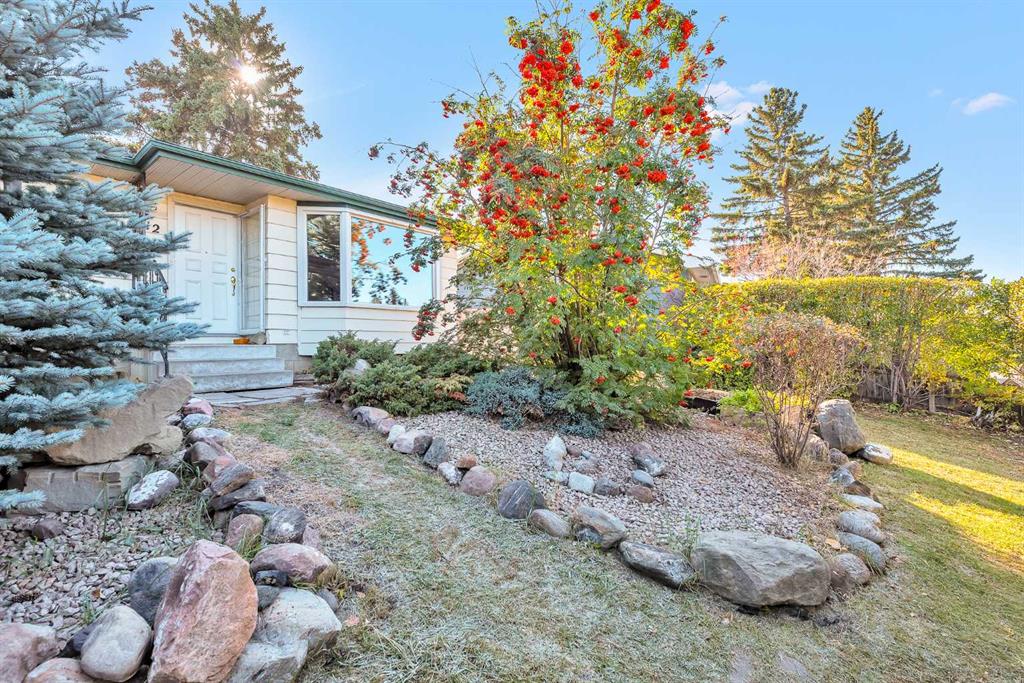 212 Dovercrest Place SE, A2267924, Alberta,