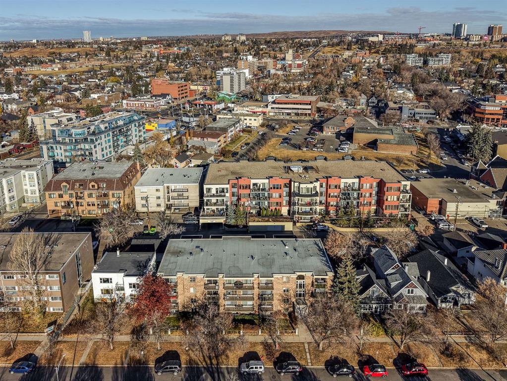 Fourth View of 406, 1420 Memorial Drive NW, Hillhurst, Calgary, Alberta, T2N3E5