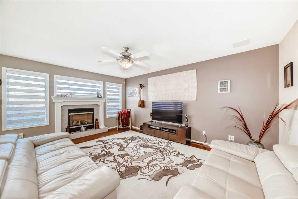 Third View of 54 New Brighton Manor SE, New Brighton, Calgary, Alberta, T2Z 4J3