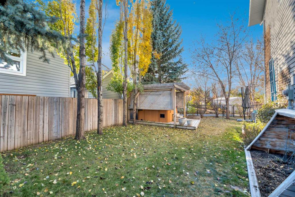 Third View of 9 Aspen Landing , Aspen Creek, Strathmore, Alberta, T1P 1R4