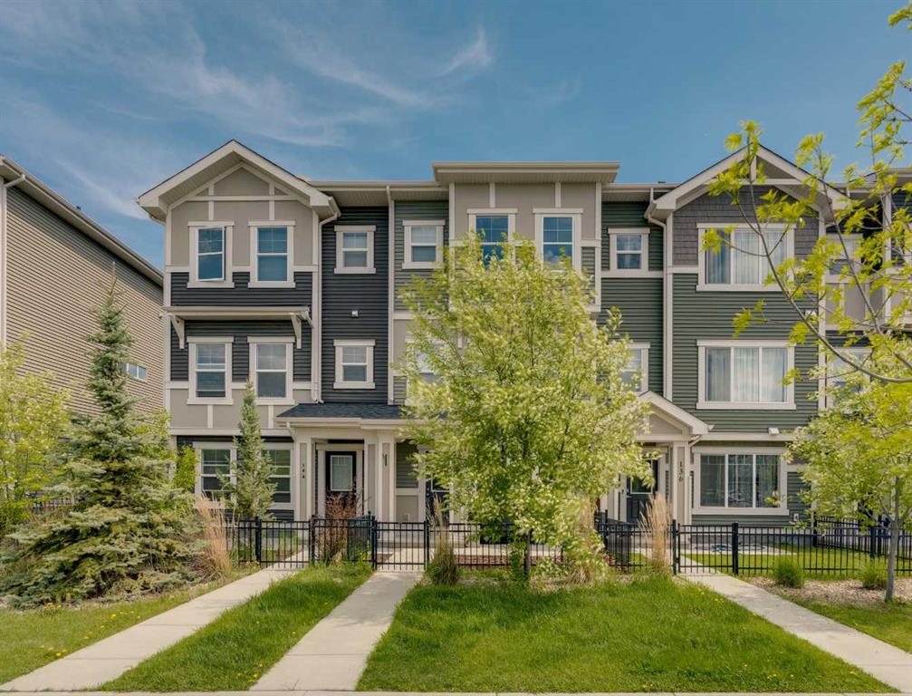 140 Sundown Road , A2268215, Alberta,