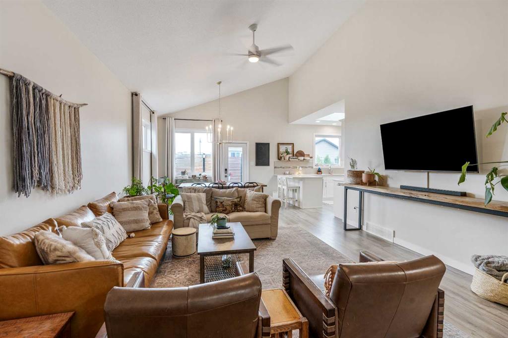 Fourth View of 225 Lasalle Terrace W, Garry Station, Lethbridge, Alberta, T1J 5G9