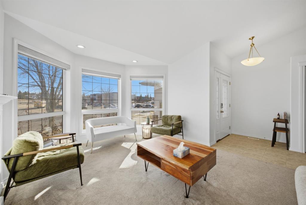 Fourth View of 11 Falcon Ridge Drive , Fox Run, Sylvan Lake, Alberta, T4S 1Z2