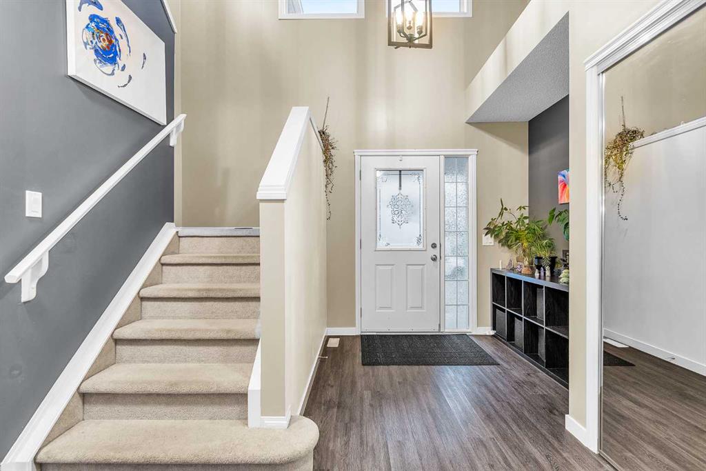 Fifth View of 210 Evansmeade Point NW, Evanston, Calgary, Alberta, T3P 1B8