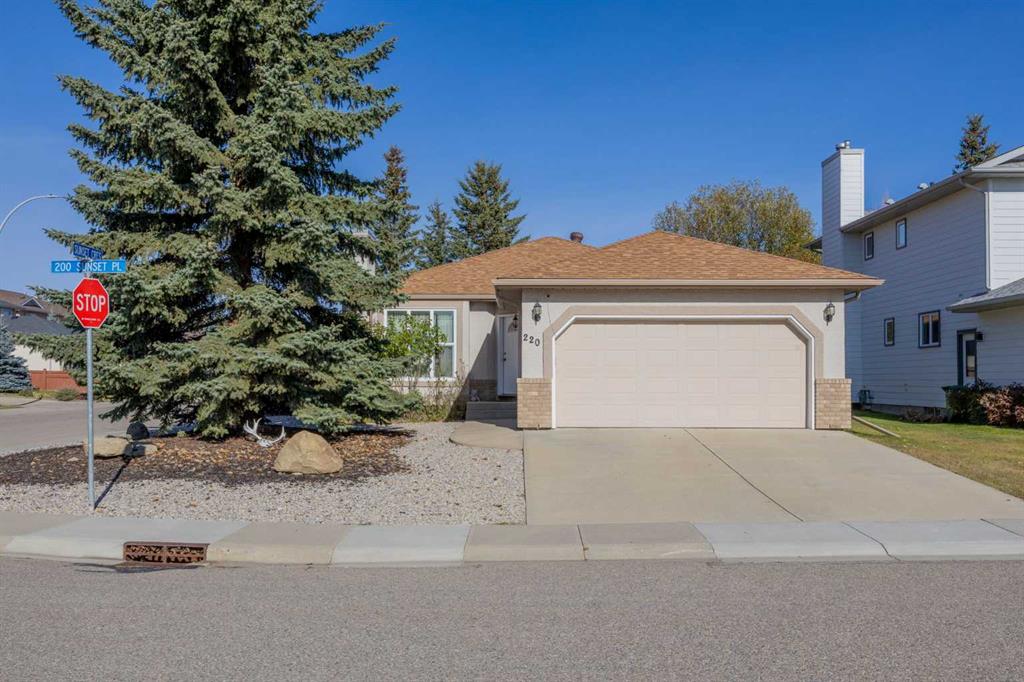 220 Sunset Place , A2268466, Alberta,