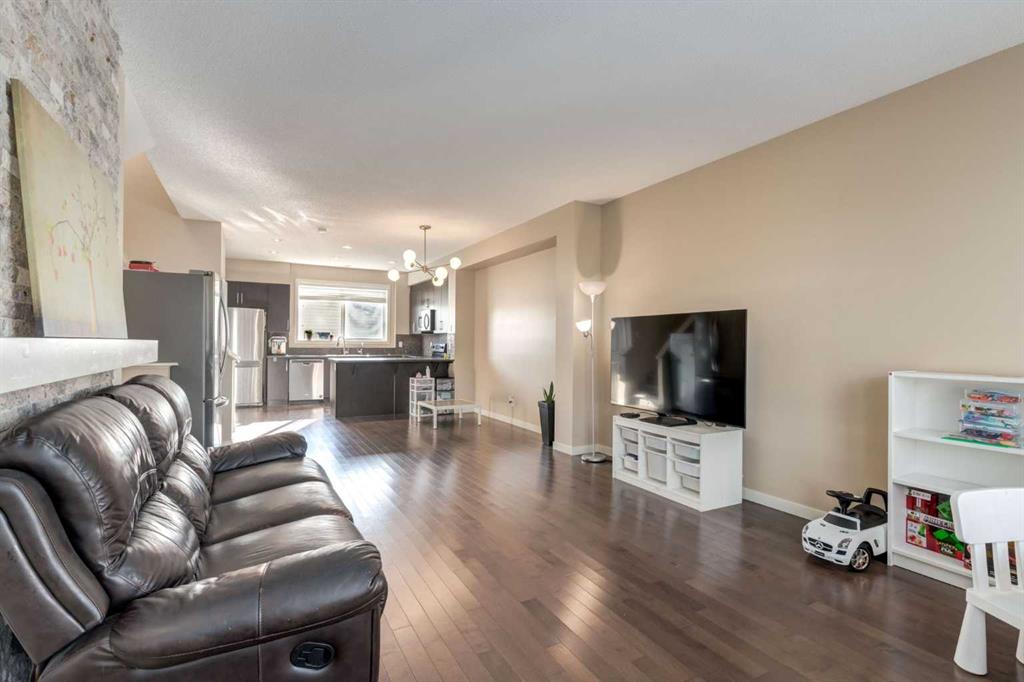 Fourth View of 152 New Brighton Grove SE, New Brighton, Calgary, Alberta, T2Z 1G1