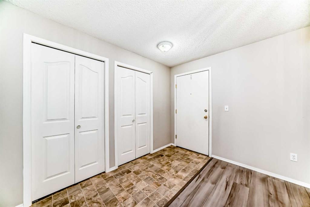 Third View of 312, 17 Country Village Bay NE, Country Hills Village, Calgary, Alberta, T3K5Z3