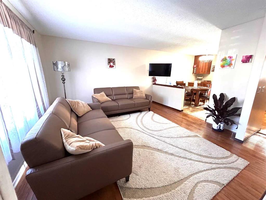 Fourth View of 11 Lake Newell Crescent E, Lakewood, Brooks, Alberta, T1R 0L2