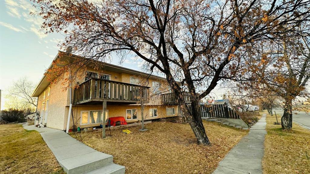 108 Railway Avenue North  , A2268667, Alberta,