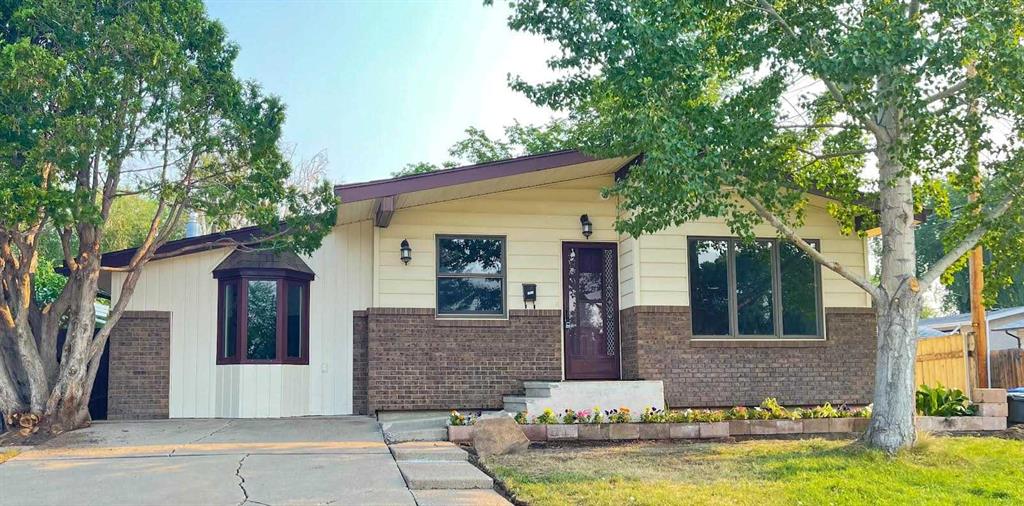 1919 19 Avenue S, A2268685, Alberta,