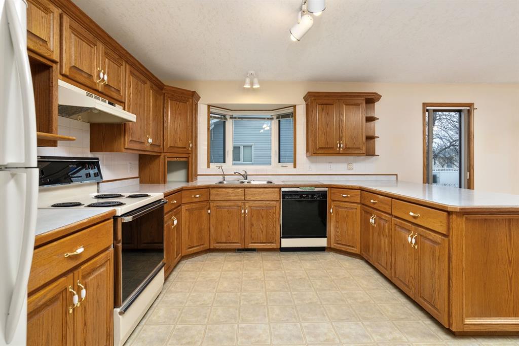 Fifth View of 5404 66 Street , Victoria Park, Camrose, Alberta, T4V4L9