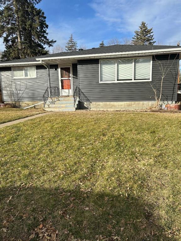 447 3rd Street E, A2268775, Alberta,