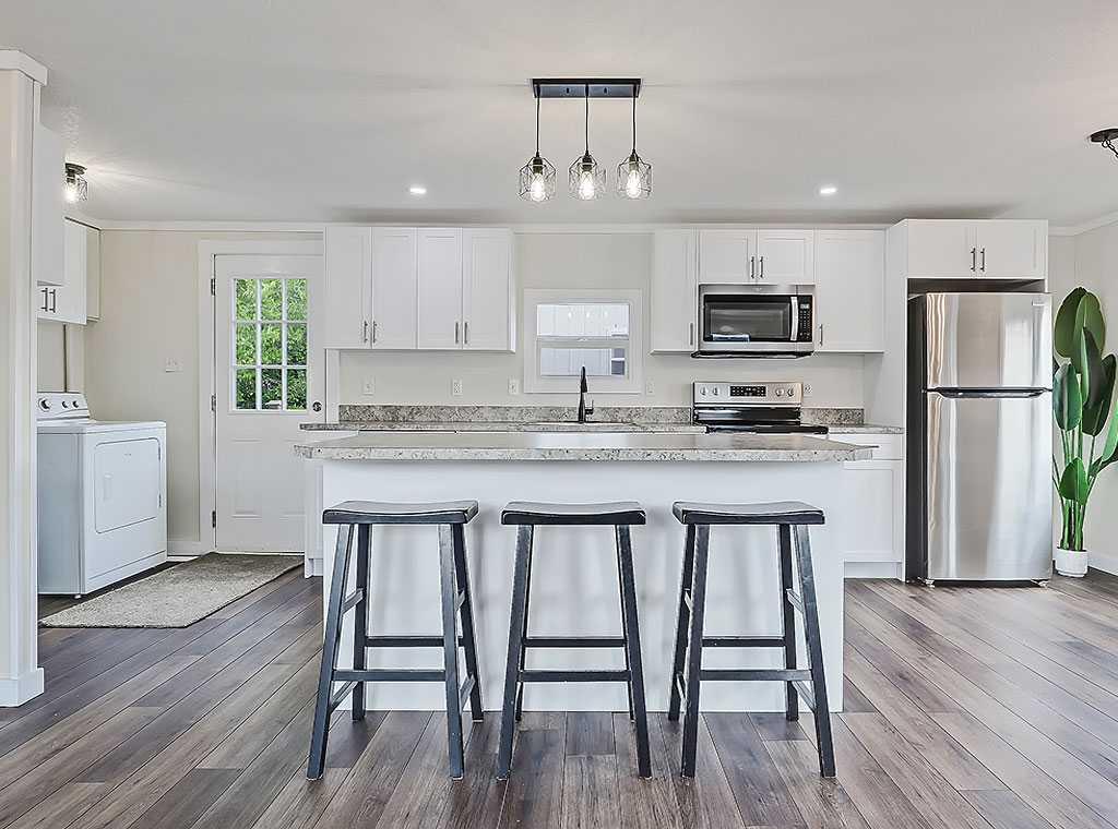 Fifth View of 130 Sunset Way NE  , NONE, High River, Alberta, T1V 1J4