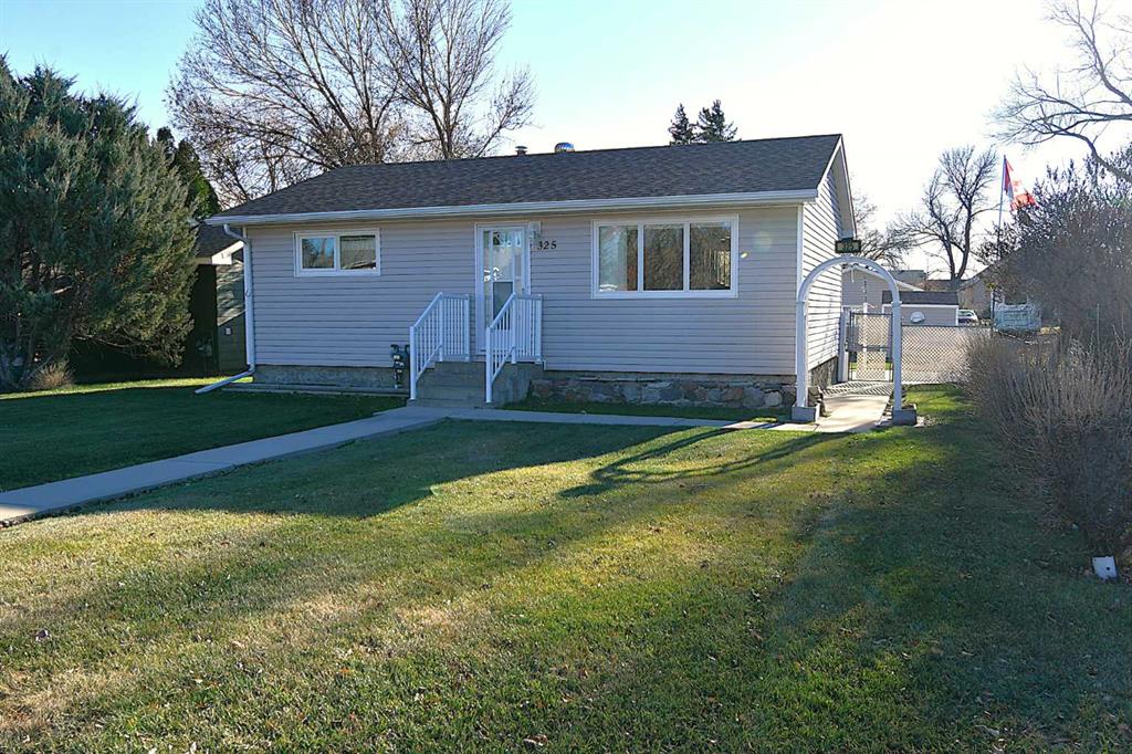 325 4 Avenue , A2268868, Alberta,