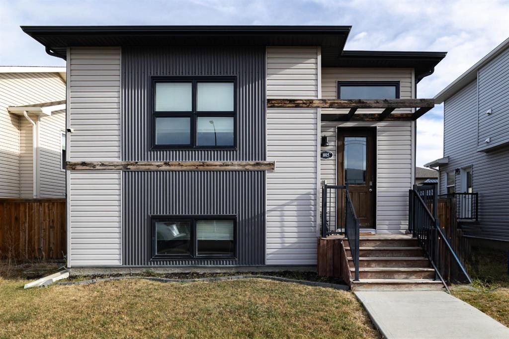 1015 Mt Sundance Manor W, A2268900, Alberta,