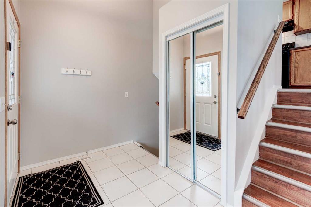 Fourth View of 115 Shawglen Way SW, Shawnessy, Calgary, Alberta, T2Y 1z4