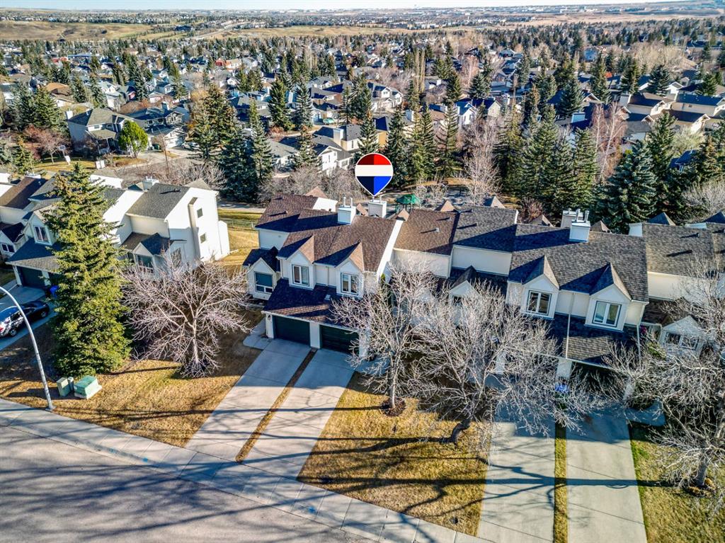 Second View of 221 Sandringham Road NW, Sandstone Valley, Calgary, Alberta, T3K3Z1