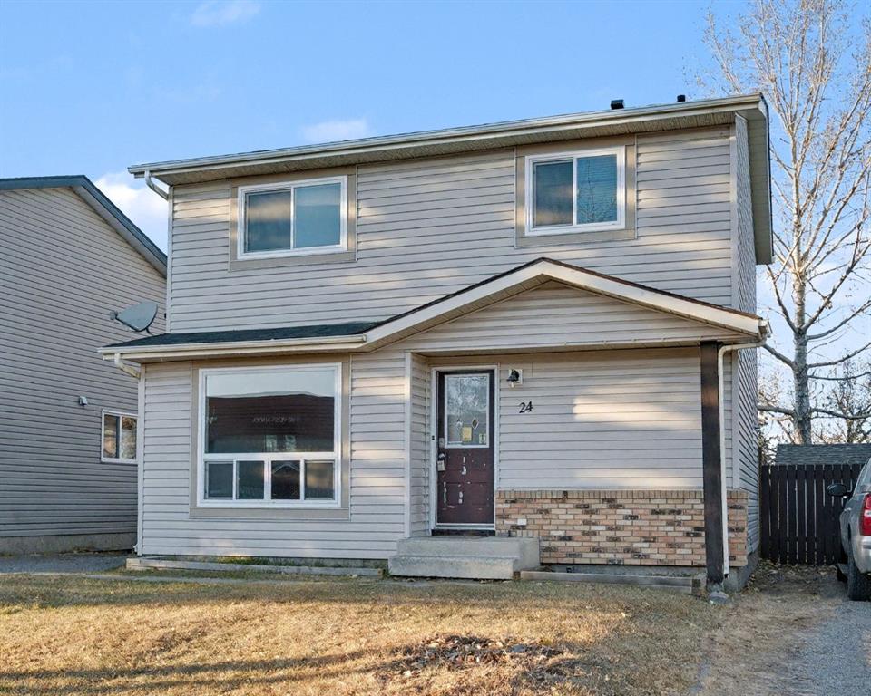 24 Hunters Gate , A2269028, Alberta,