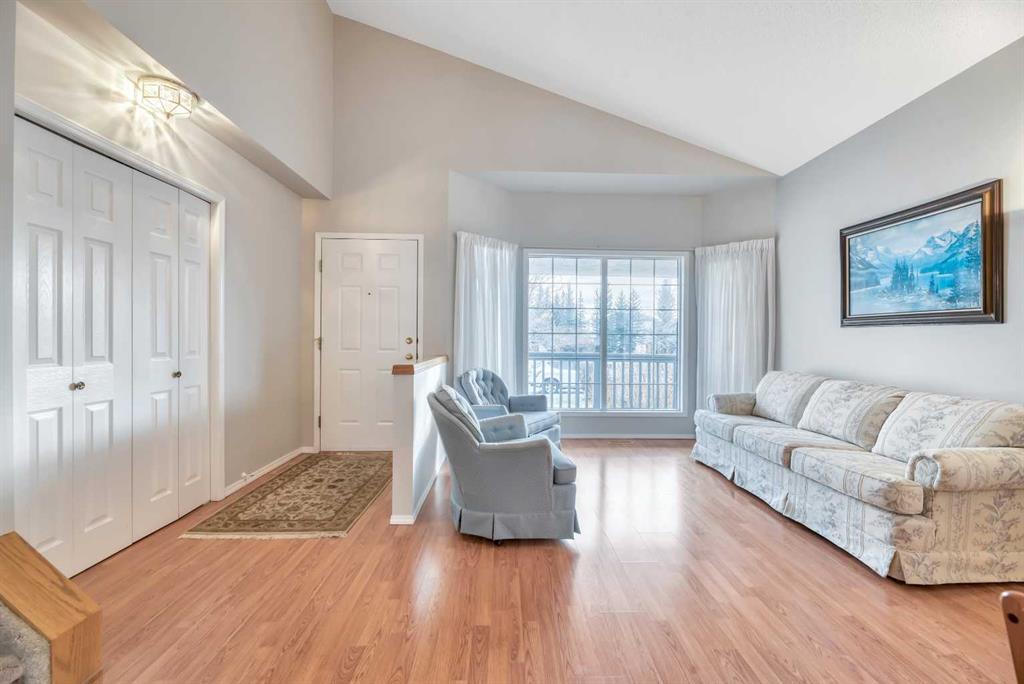 Fifth View of 1234 Millview Drive SW, Millrise, Calgary, Alberta, T2Y 2X6