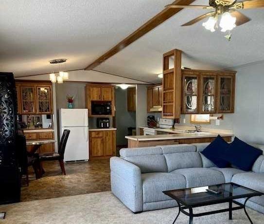 Fourth View of 45, 134 Village Way , Westpark Village, Strathmore, Alberta, T1P1A3