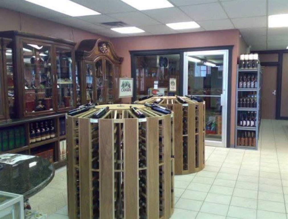 Second View of 109, 1805 14 Street SW, Bankview, Calgary, Alberta, T2T 3T8