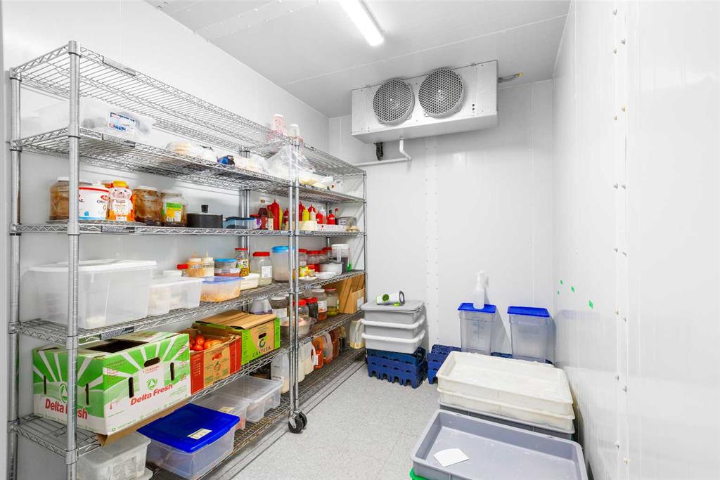 Third View of 4135, 4250 109 Avenue NE, Stoney 3, Calgary, Alberta, T3N 1Z3