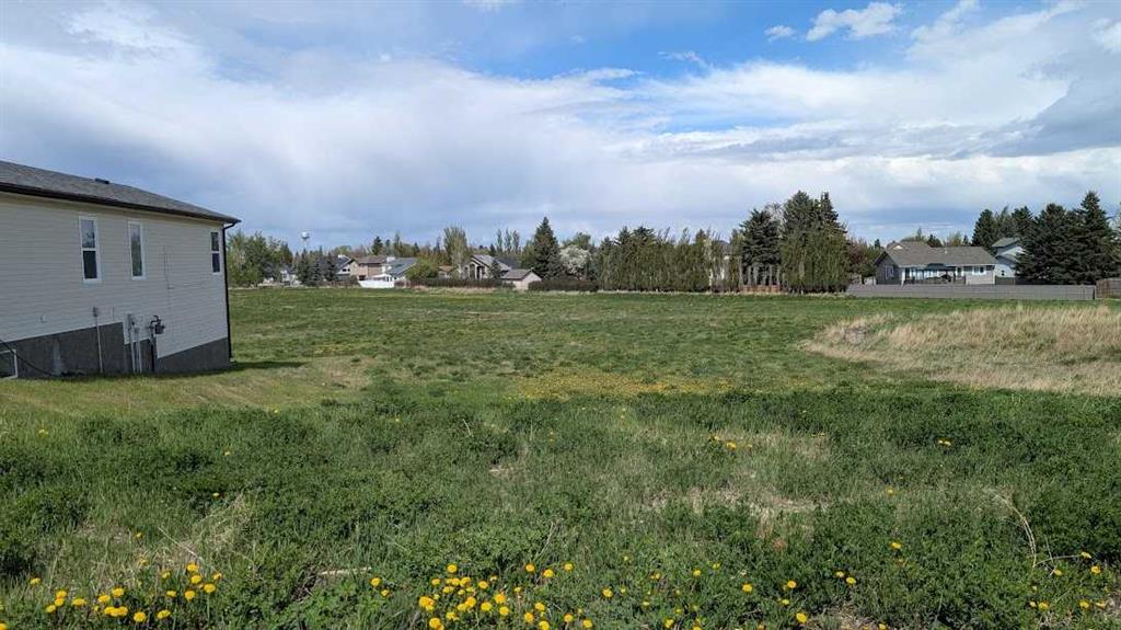 510 Whispering Greens Avenue , A2269229, Alberta,