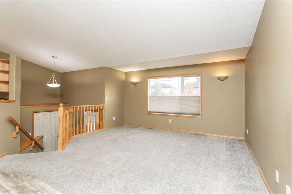 Fourth View of 24 Lanterman Close , Lonsdale, Red Deer, Alberta, T4R3K3