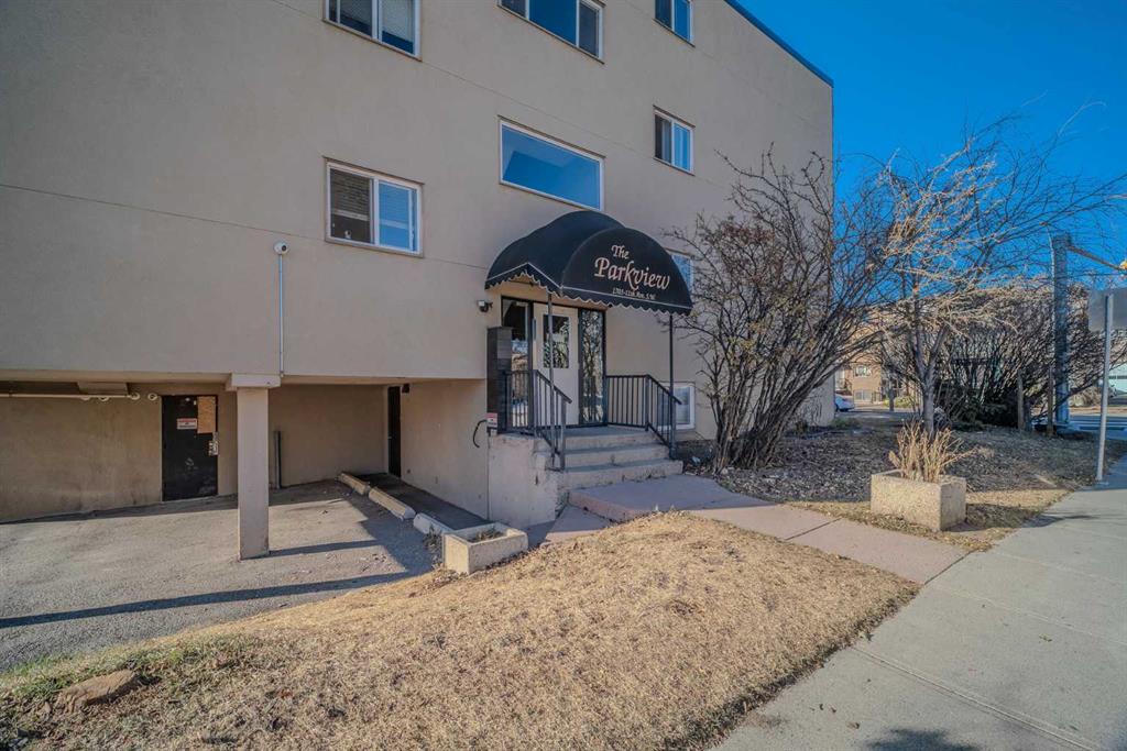 Third View of 32, 1703 11 Avenue SW, Sunalta, Calgary, Alberta, T3C 0N5