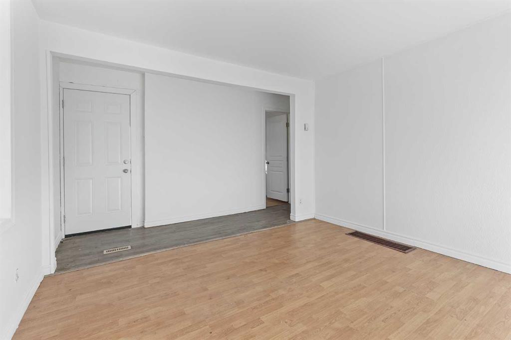 Fifth View of 2139 5 Avenue N, Westminster, Lethbridge, Alberta, T1J 0N5