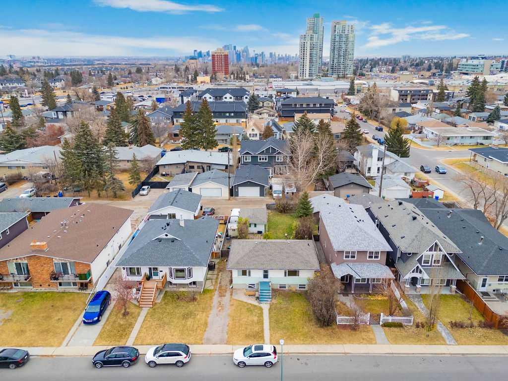 Fifth View of 936 40 Street SW, Rosscarrock, Calgary, Alberta, T3C 1W3
