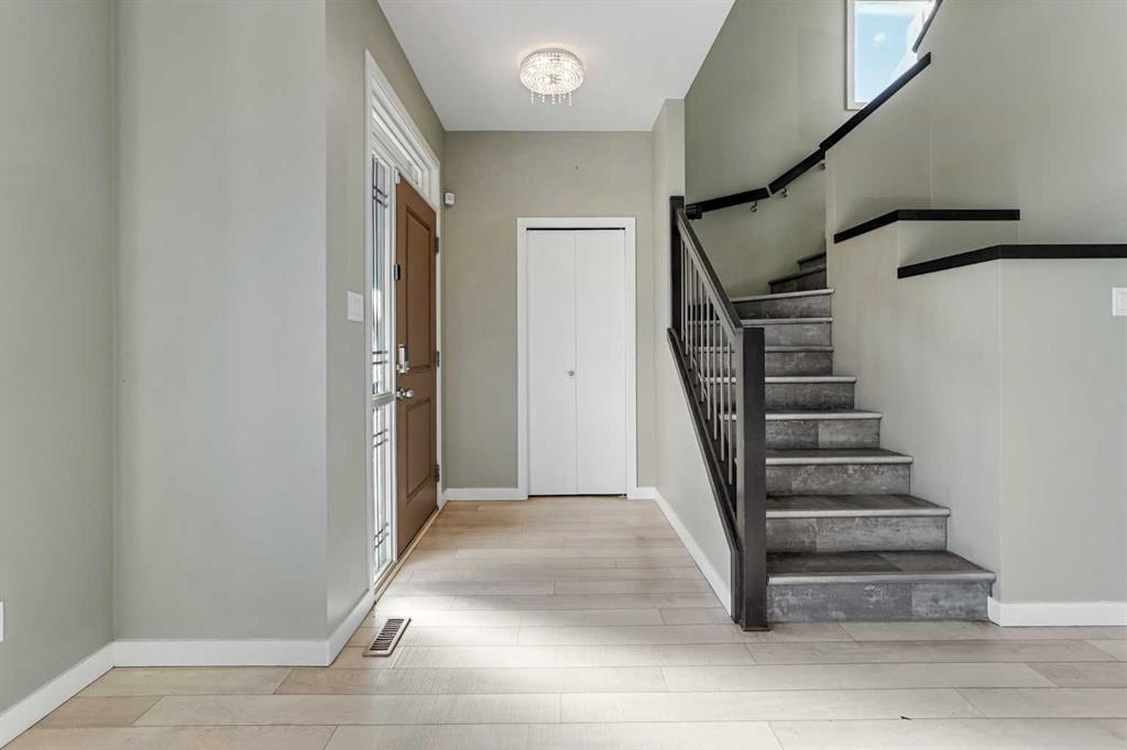 Fourth View of 547 Blackwolf Boulevard N, Blackwolf 1, Lethbridge, Alberta, T1H 7C8