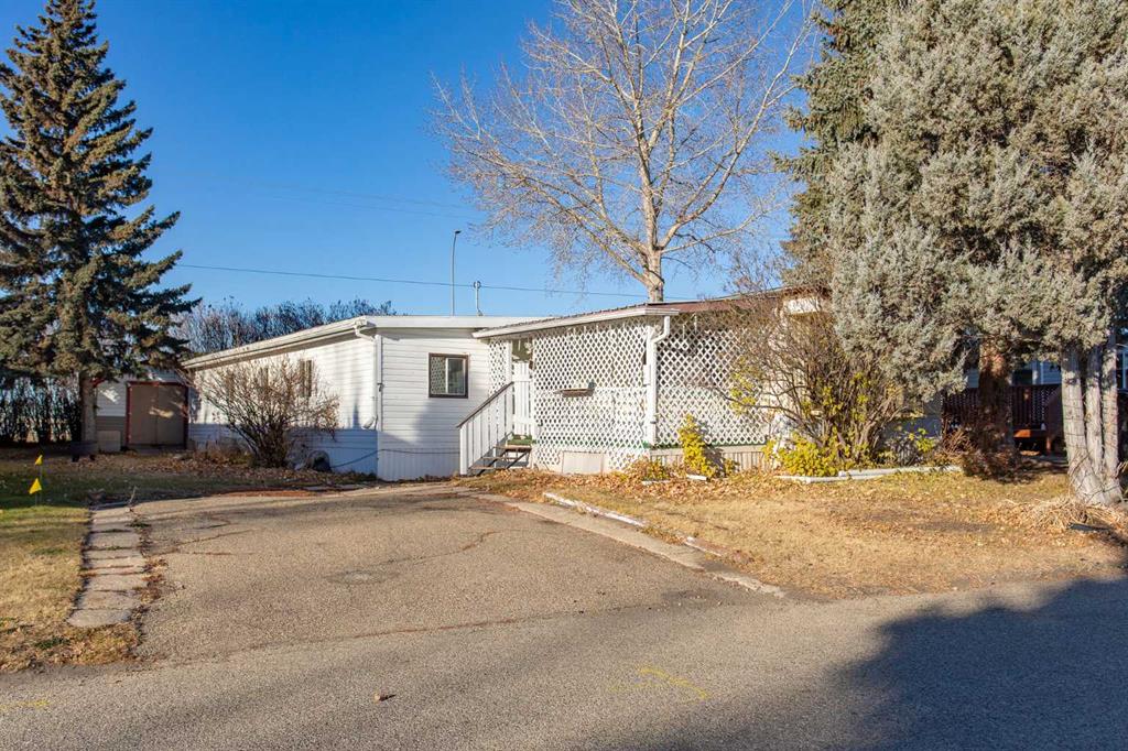 Third View of 7 Parkland Acres , Parkland Trailer Park, Lacombe, Alberta, T4L 1T2