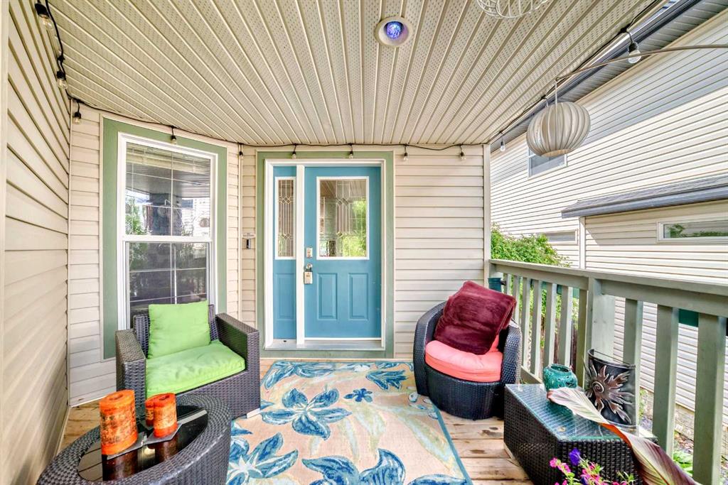 Fourth View of 73 Crestmont Drive SW, Crestmont, Calgary, Alberta, T3B 5Z6