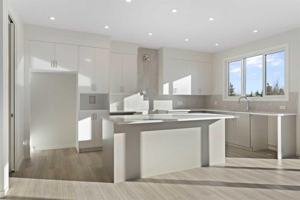 Fourth View of 218 West Grove Lane SW, West Springs, Calgary, Alberta, T3H 6E3