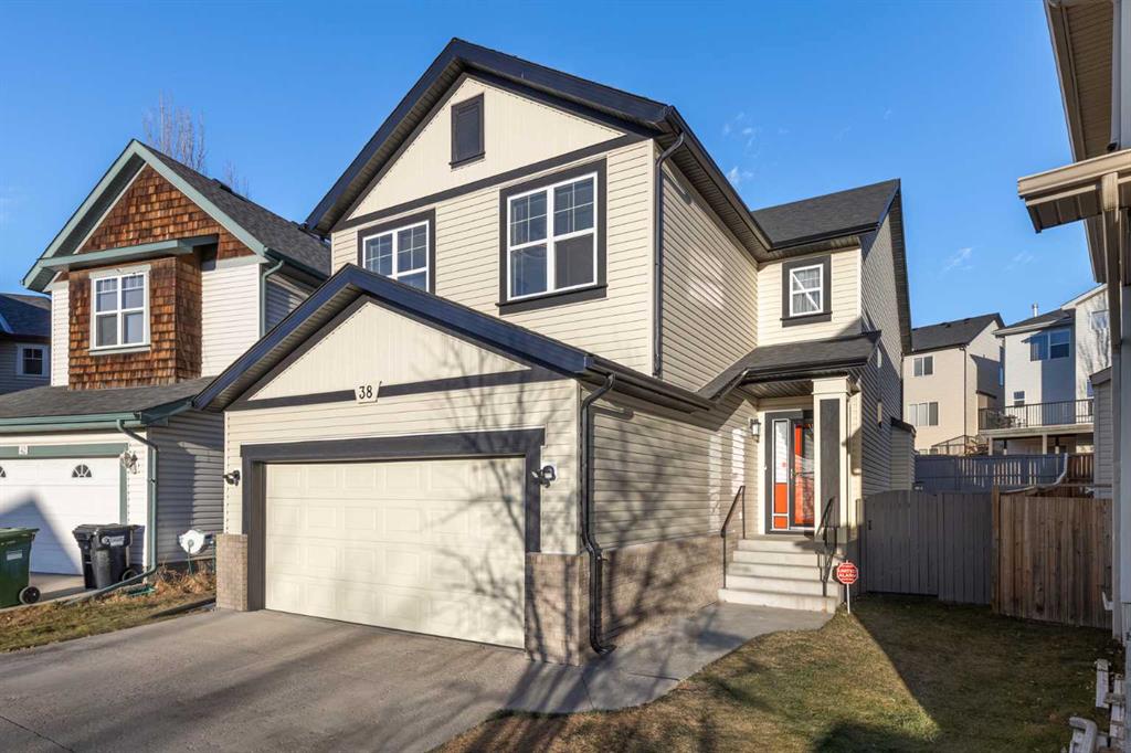 Third View of 38 Evansbrooke Manor NW, Evanston, Calgary, Alberta, T3P 1C9