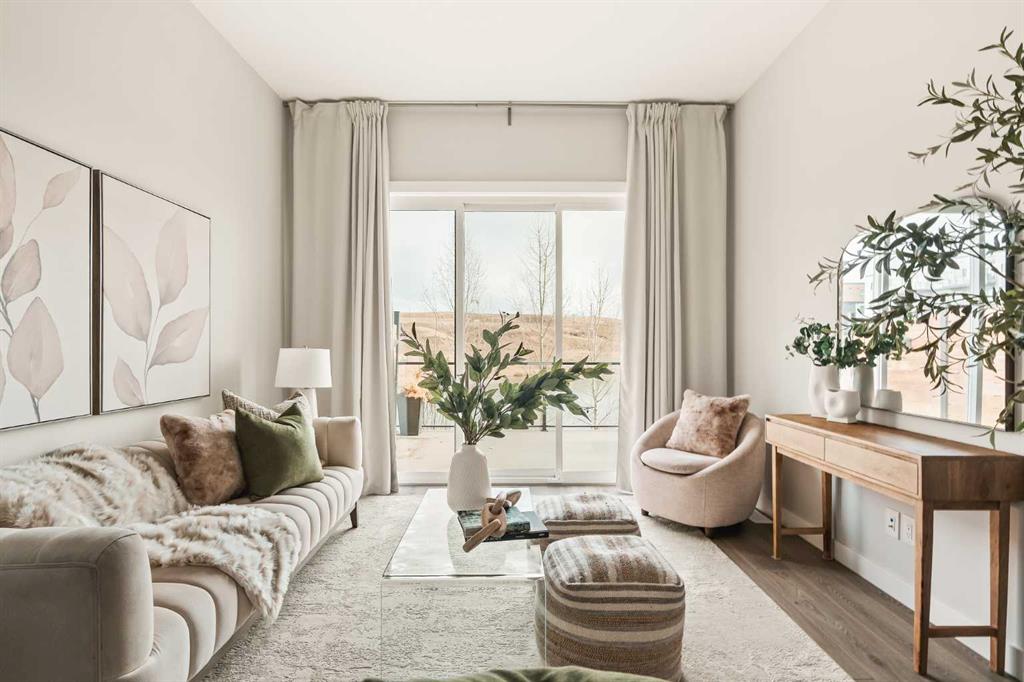 108 Cranbrook Gardens SE, A2269472, Alberta,