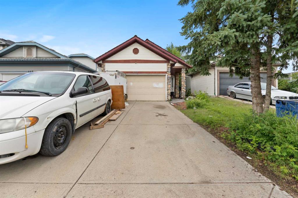 Third View of 132 Mt Apex Green SE, McKenzie Lake, Calgary, Alberta, T2Z 2V5